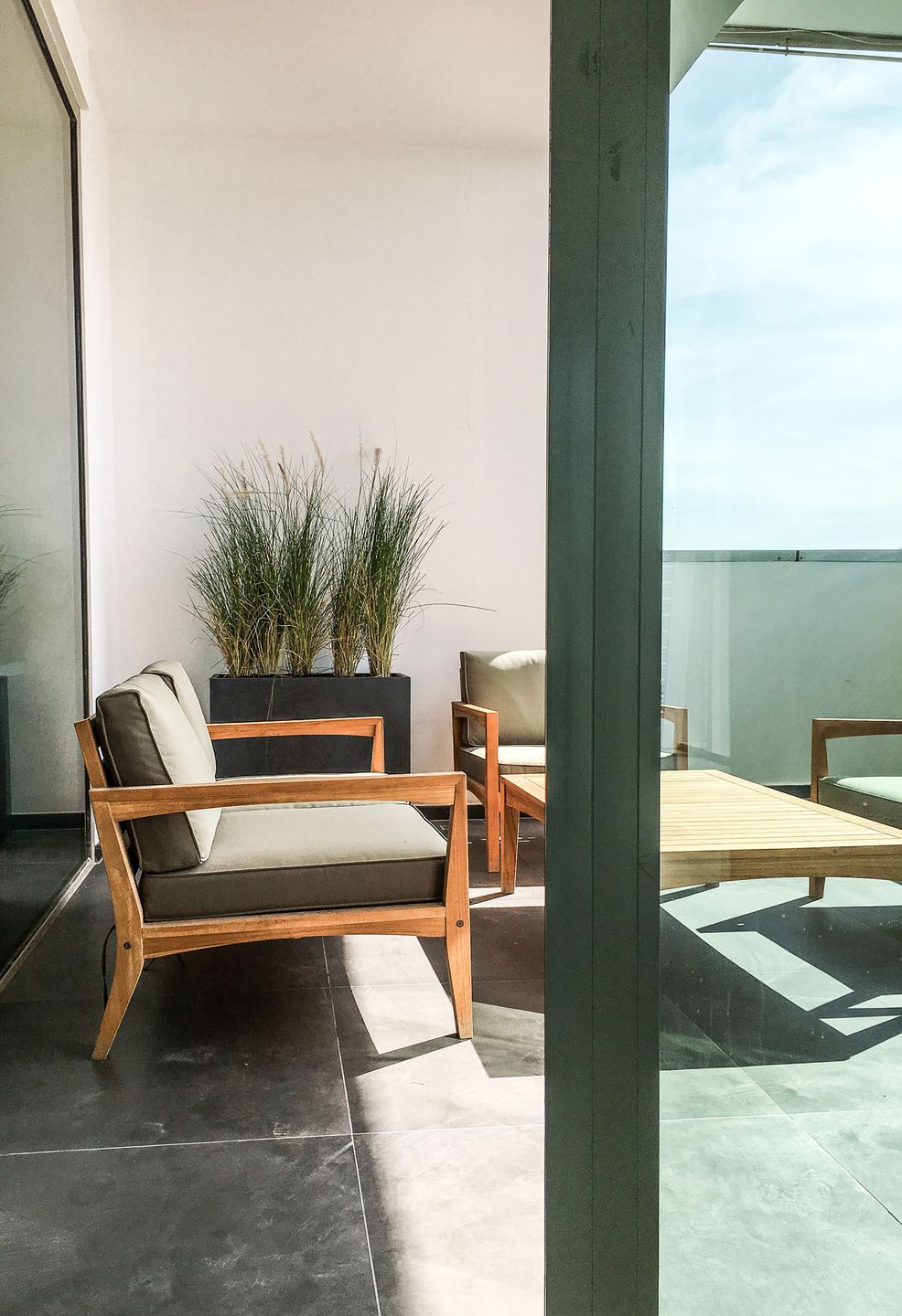 Tentwenty image slider 5